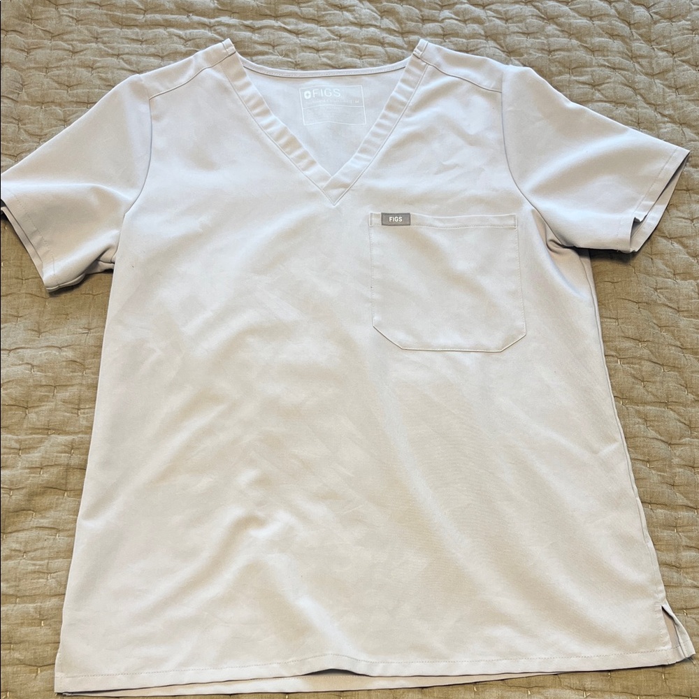 Figs Gray Scrub Top